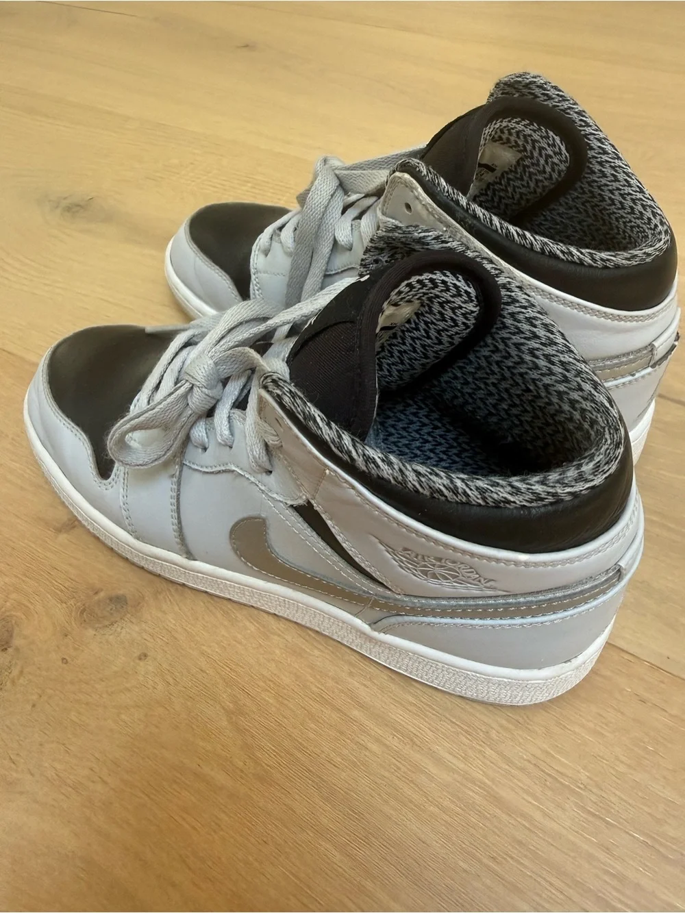 Jordan Mid-Top Sneakers in Black & Light Gray